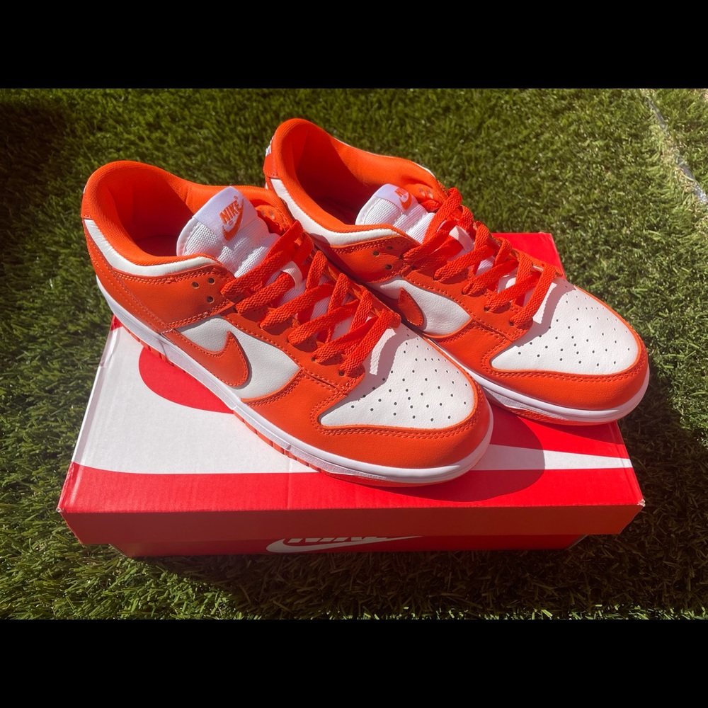 NIKE DUNK LOW “SYRACUSE”